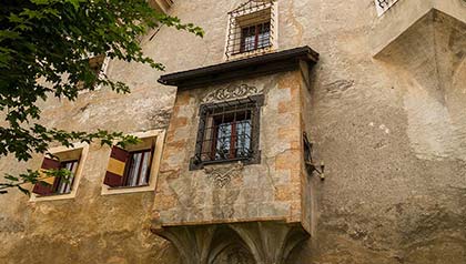 Herbstenburg Toblach