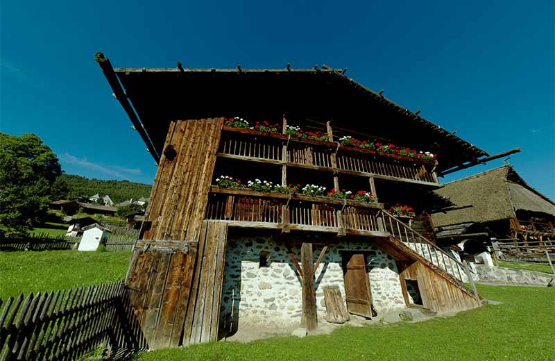 Dietenheim bei Bruneck