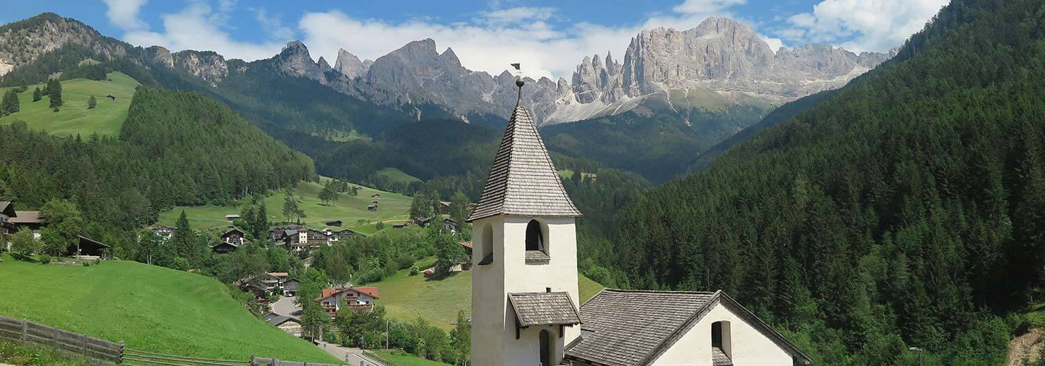 St. Zyprian in Tiers - Panorama