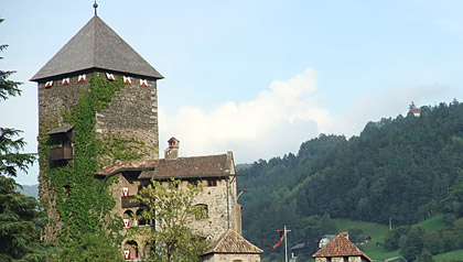 castel branzoll
