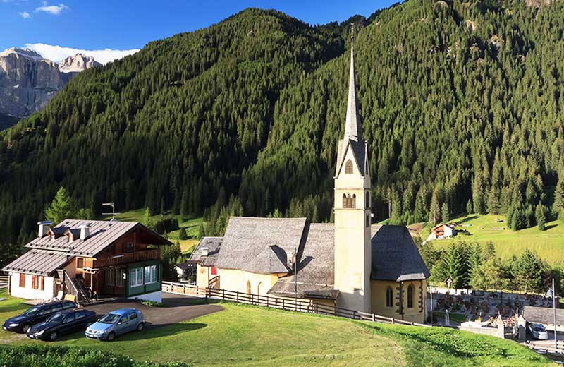 Meta da sogno nelle Dolomiti - Canazei